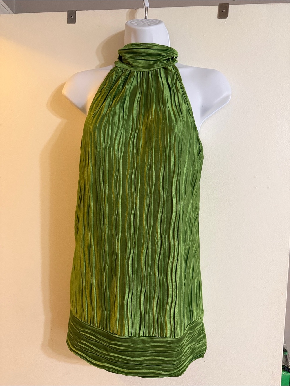 Vintage Charlotte Russe Green Halter Neck Textured Top Size Small